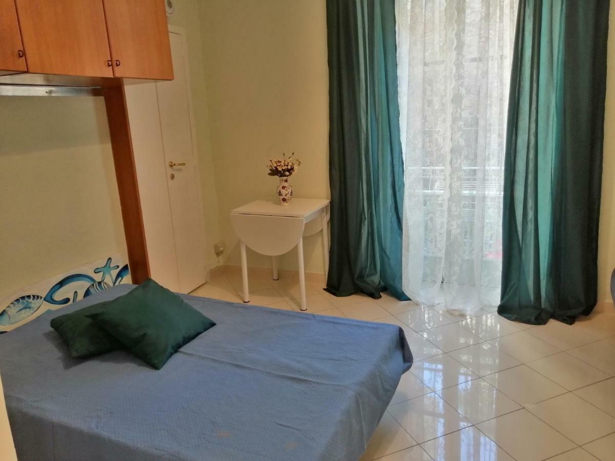 Casamare Apartment Menton Exterior photo